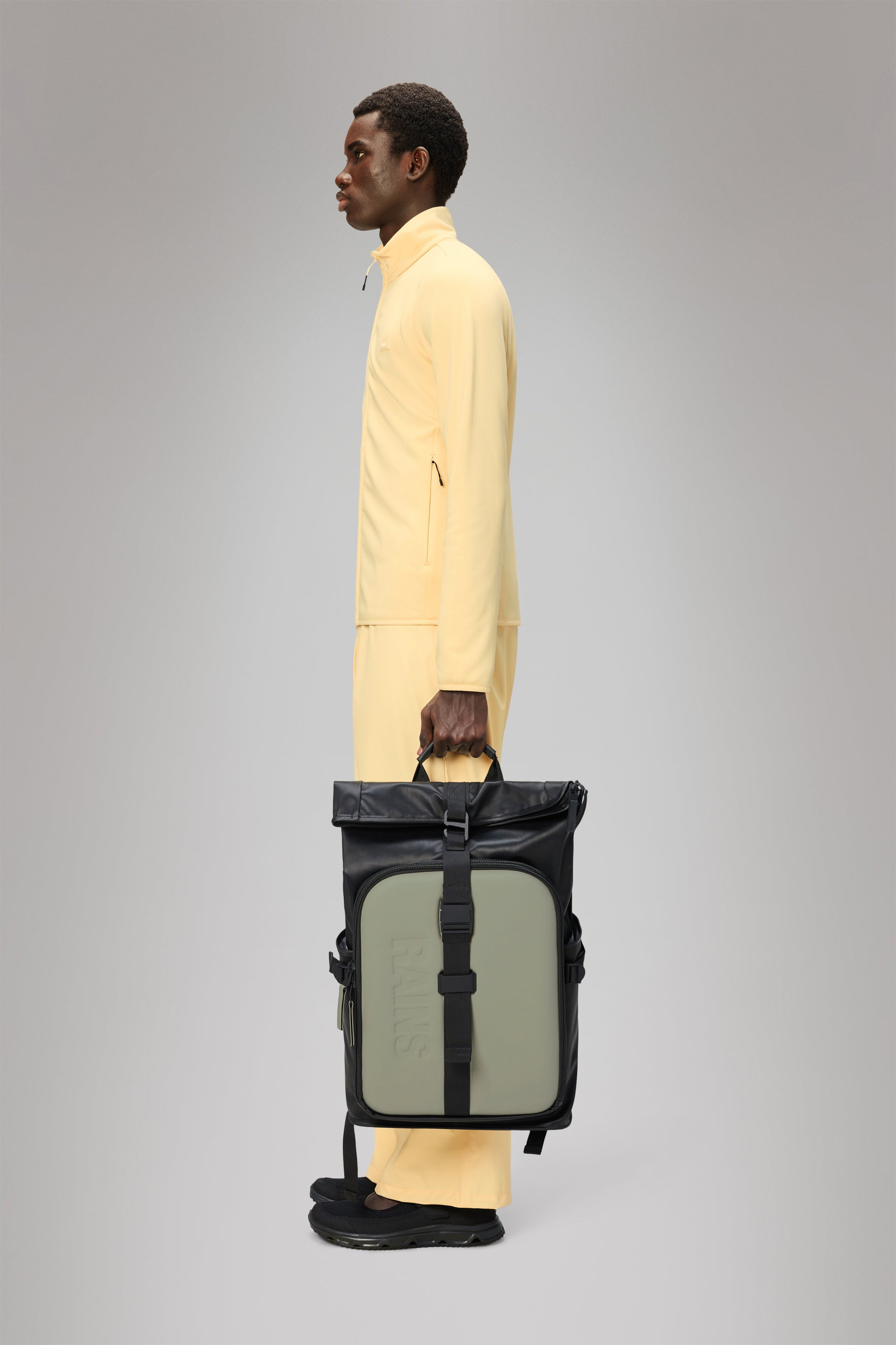 Rains Texel Moulded Backpack Black Grain 23L H51 x D14 x W32 cm Backpack